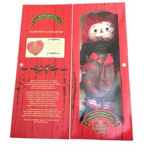 Raggedy Ann Holiday Keepsake Doll 2002 Special Edition Applause w/ Box #0837 COA